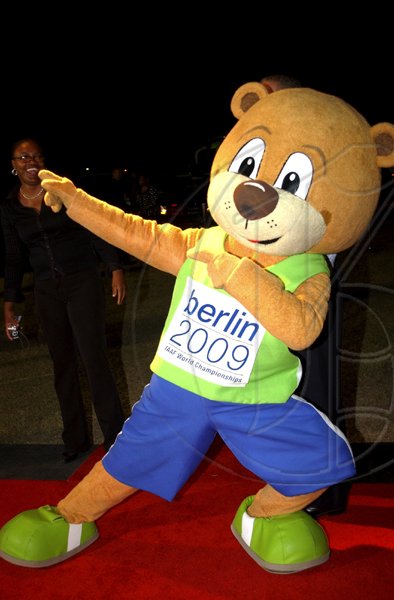 Winston Sill / Freelance Photographer
Prime Minister Bruce Golding and Lorna Golding host "Golden Reception" for Jamaica's World Championships Athletics Team, held at Jamaica House Grounds on Friday night October 2, 2009.