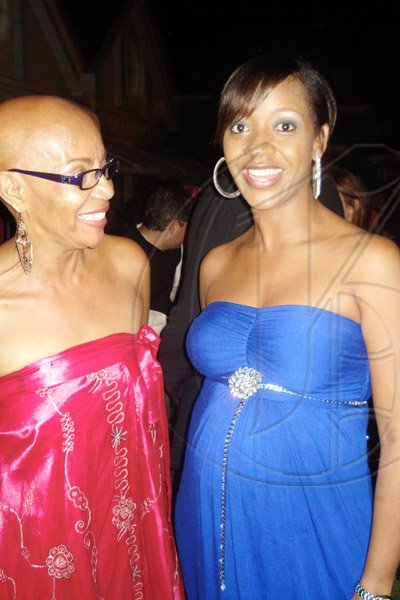 Barbara Ellington/Lifestyle Editor
Carmen Clarke has a warm greeting for the glowing  mom-t-be Angelie Spencer.

******************************************************************************************Brigitte's birthday party held at Earl's Court, St. Andrew on Saturday November 7, 2009.