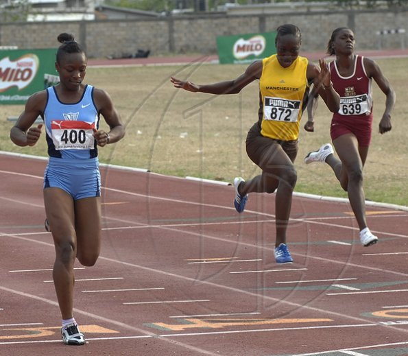 Ian Allen/Staff Photographer
2009 Central High School Atlethics championships at G.C.Foster College.