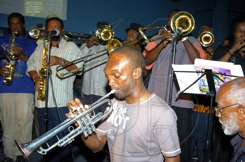 Peta-Gaye Clachar/Staff Photographer
The horn tribute to Egbert Evans at a tribute show at The Deck in New Kingston on Wednesday, April 22, 2009.