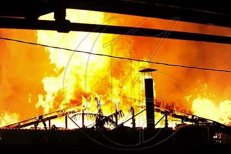 WrayandNephewFireK20090112RM