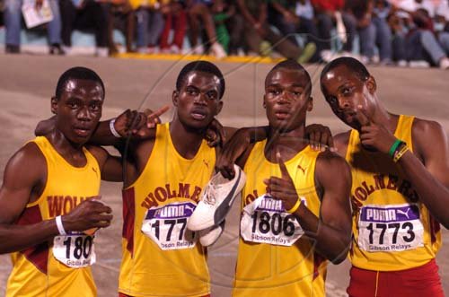 Ricardo Makyn/Staff Photographer.
Final day action at the Gibson Relays on Saturday 28.2.2009.
