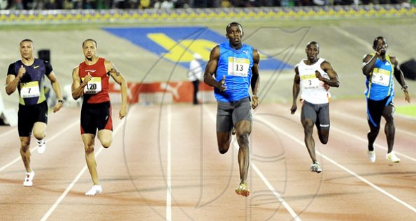 Ian Allen/Photographer
Jamaica International Invitational track meet at the National Stadium.