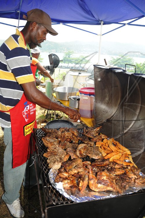 Ricardo Makyn/Staff Photographer.
Portland Jerk Festival at Folly Oval on Sunday 5.7.2009.