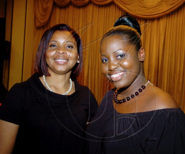 Winston Sill / Freelance Photographer
The Press Association of Jamaica presents the National Journalism Awards Ceremony, held at the Jamaica Pegasus Hotel, New Kingston on Friday night December 4, 2009. Here are Simone Hull (left); and Rochelle Dixon (right).