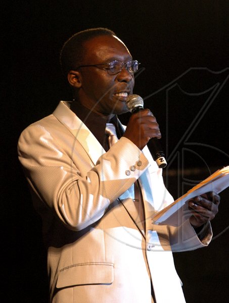 Winston Sill / Freelance Photographer
Shaggy Foundation presents "Shaggy and Friends 2010 Concert", held on the lawns of Jamaica House, Hope Road on Saturday night January 2, 2010