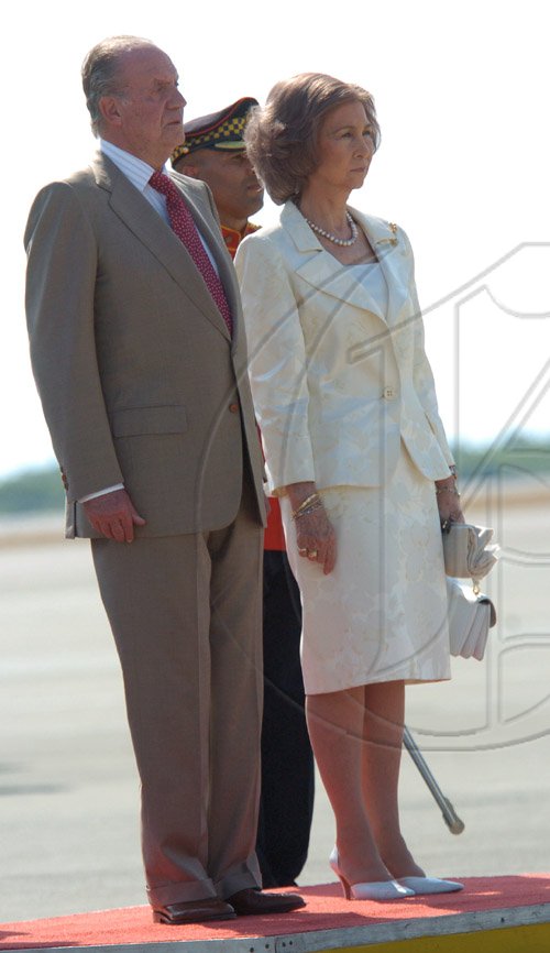 RoyalVisitG20090217RM