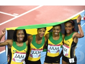 Jamaica\'s gold medal winning 4x400m quartet. - Ricardo Makyn photos